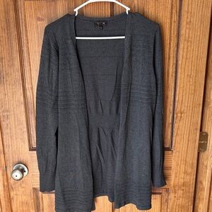 Lety & Me Women's Gray Sweater